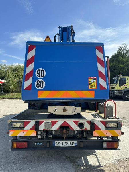 Iveco Eurocargo 100E18 - منصة محمولة مثبتة على الشاحنة: صورة 3 Iveco Eurocargo 100E18 - منصة محمولة مثبتة على الشاحنة: صورة 3