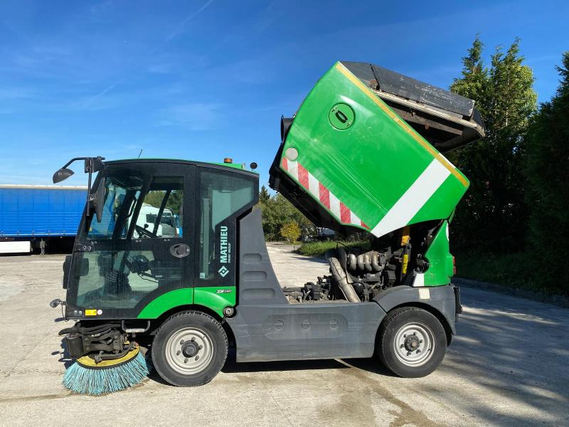 Mathieu Azura MC210 - سياره كنس شوارع: صورة 4 Mathieu Azura MC210 - سياره كنس شوارع: صورة 4