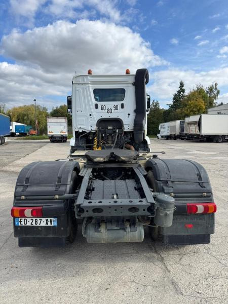 Mercedes Arocs 2045 - رأس تريلا: صورة 2 Mercedes Arocs 2045 - رأس تريلا: صورة 2