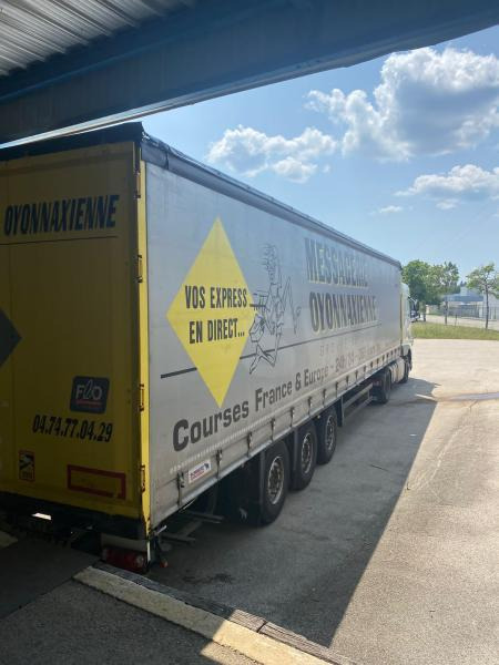 Schmitz Cargobull - نصف مقطورة بستائر جانبية: صورة 2 Schmitz Cargobull - نصف مقطورة بستائر جانبية: صورة 2