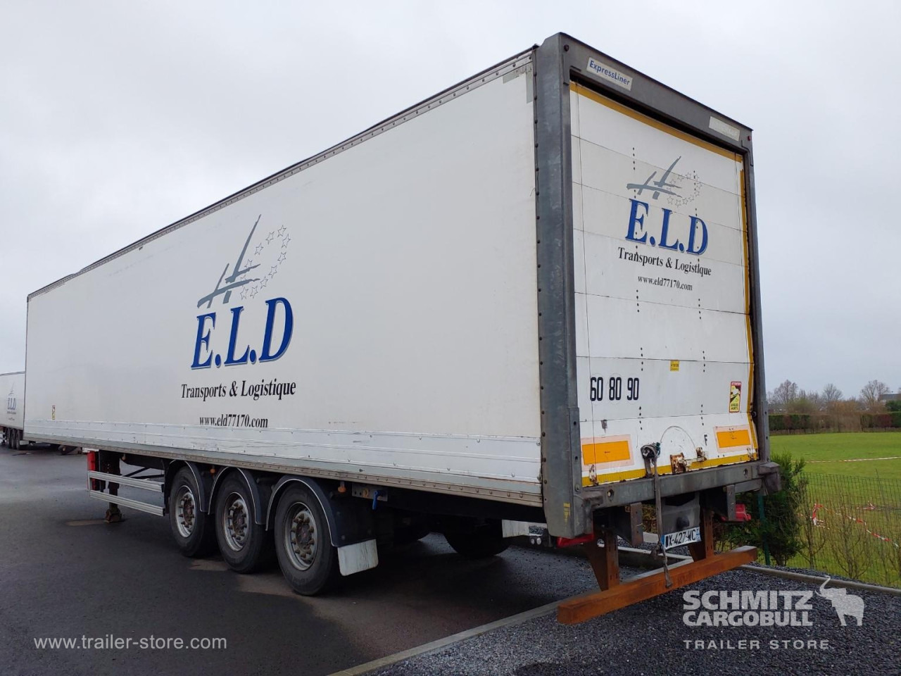 FRUEHAUF Dryfreight Standard Roller shutter door - نصف مقطورة بصندوق مغلق: صورة 2 FRUEHAUF Dryfreight Standard Roller shutter door - نصف مقطورة بصندوق مغلق: صورة 2