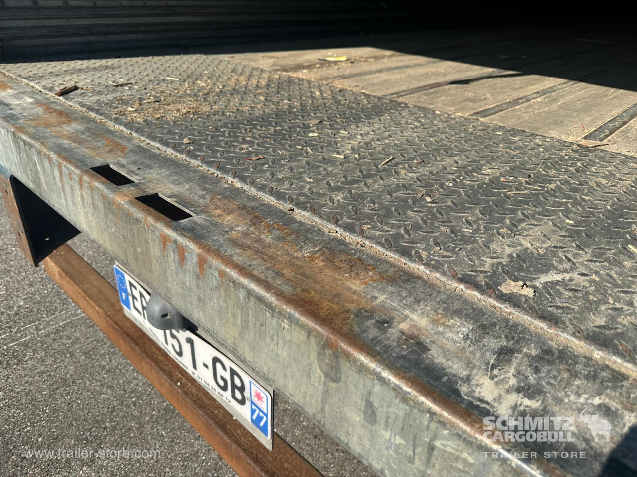 FRUEHAUF Dryfreight Standard Roller shutter door - نصف مقطورة بصندوق مغلق: صورة 4 FRUEHAUF Dryfreight Standard Roller shutter door - نصف مقطورة بصندوق مغلق: صورة 4