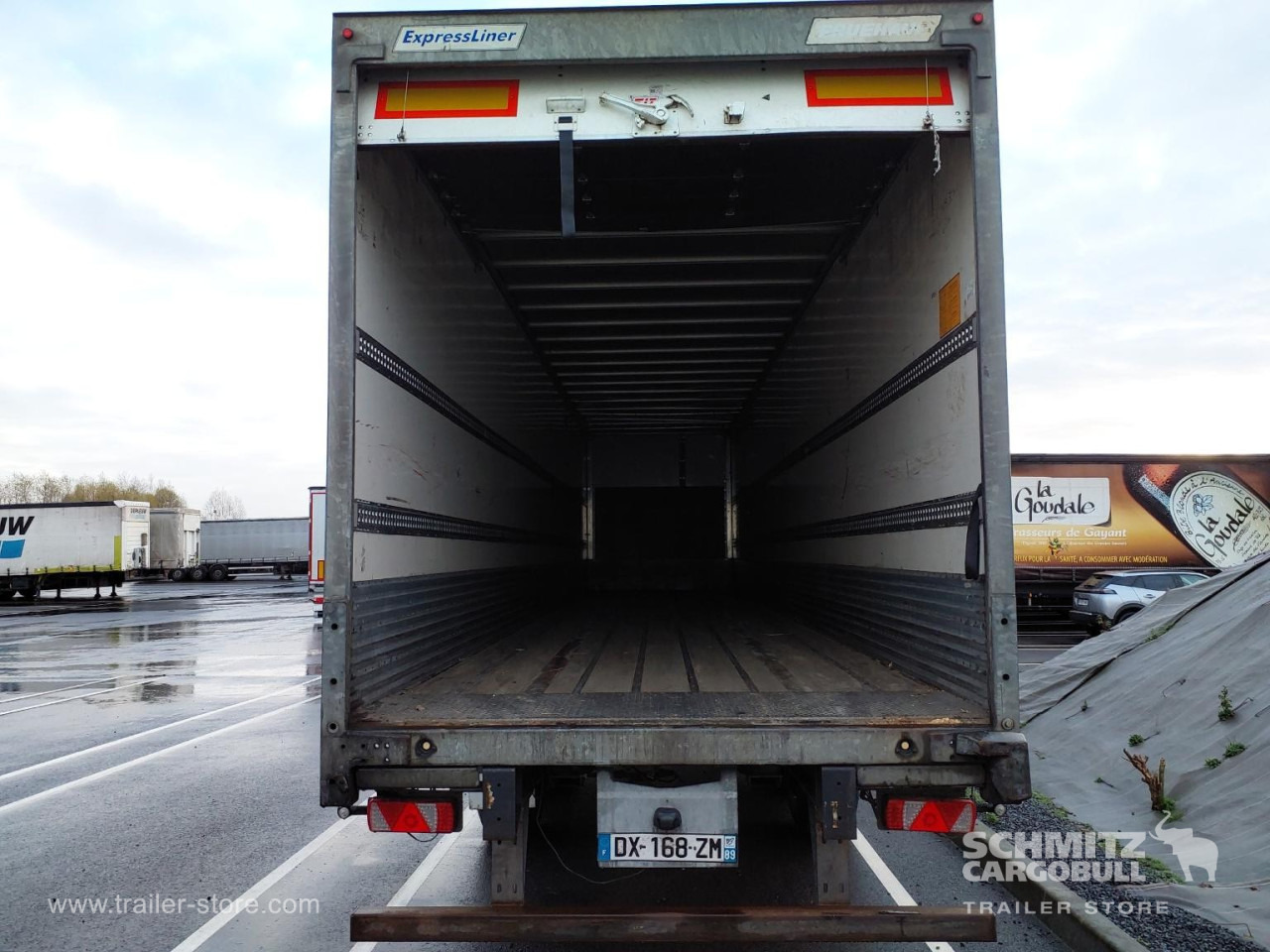 FRUEHAUF Dryfreight Standard Roller shutter door - نصف مقطورة بصندوق مغلق: صورة 4 FRUEHAUF Dryfreight Standard Roller shutter door - نصف مقطورة بصندوق مغلق: صورة 4
