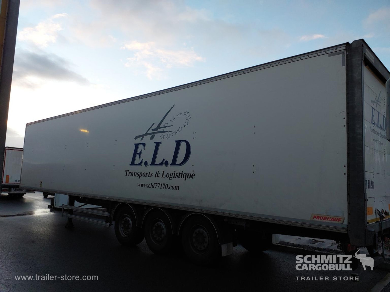 FRUEHAUF Dryfreight Standard Roller shutter door - نصف مقطورة بصندوق مغلق: صورة 2 FRUEHAUF Dryfreight Standard Roller shutter door - نصف مقطورة بصندوق مغلق: صورة 2