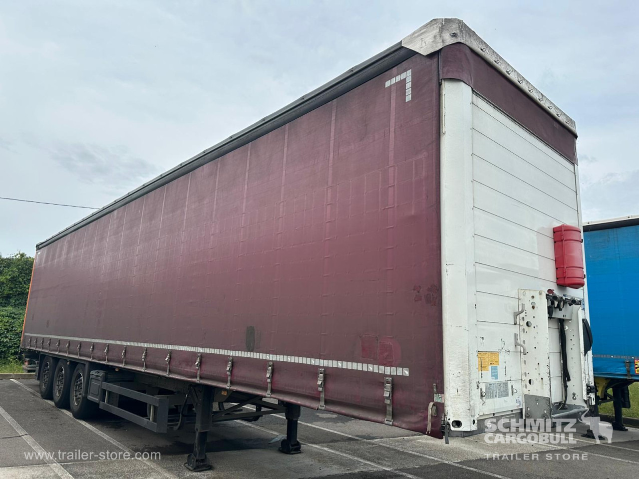 SCHMITZ Curtainsider Standard Taillift - نصف مقطورة بستائر جانبية: صورة 1 SCHMITZ Curtainsider Standard Taillift - نصف مقطورة بستائر جانبية: صورة 1