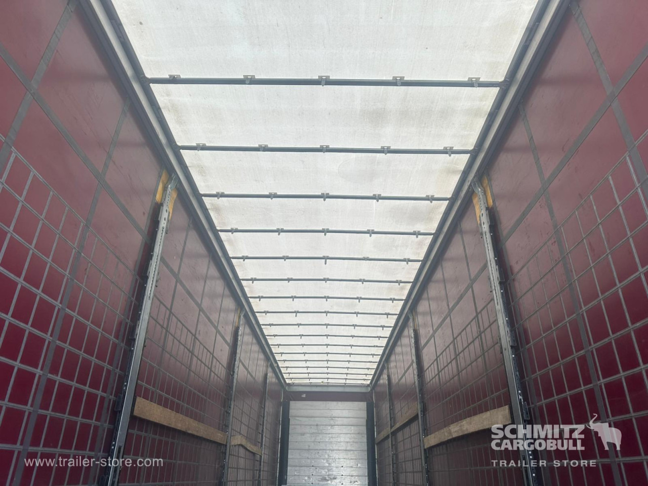 SCHMITZ Curtainsider Standard Taillift - نصف مقطورة بستائر جانبية: صورة 5 SCHMITZ Curtainsider Standard Taillift - نصف مقطورة بستائر جانبية: صورة 5