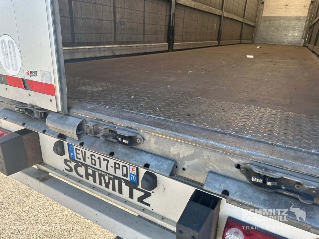 SCHMITZ Curtainsider Standard - نصف مقطورة بستائر جانبية: صورة 3 SCHMITZ Curtainsider Standard - نصف مقطورة بستائر جانبية: صورة 3