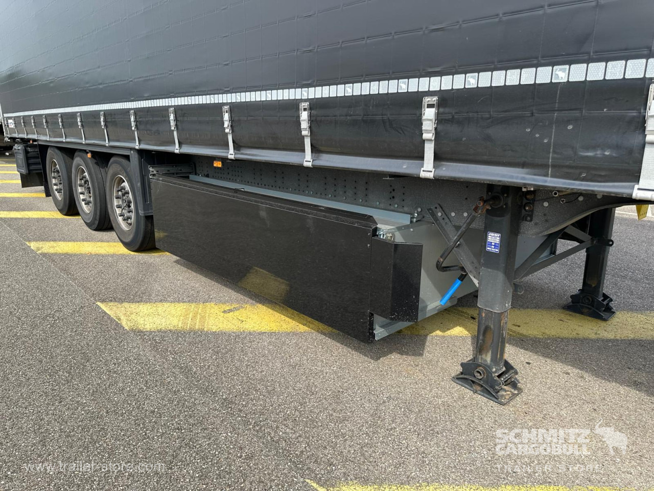 SCHMITZ Curtainsider Standard - نصف مقطورة بستائر جانبية: صورة 2 SCHMITZ Curtainsider Standard - نصف مقطورة بستائر جانبية: صورة 2