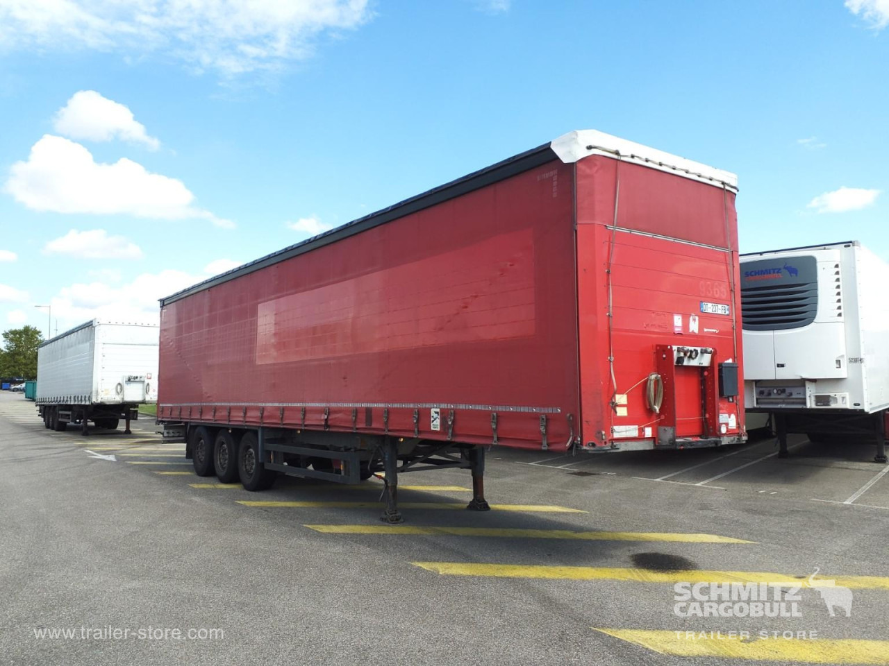 SCHMITZ Curtainsider Standard - نصف مقطورة بستائر جانبية: صورة 1 SCHMITZ Curtainsider Standard - نصف مقطورة بستائر جانبية: صورة 1
