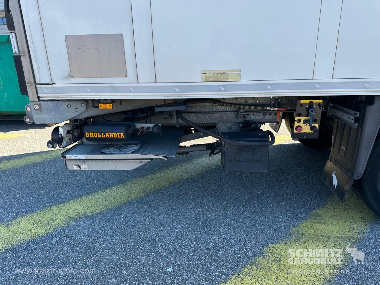 SCHMITZ Reefer Multitemp Double deck Taillift - نصف مقطورة ثابتة الحرارة: صورة 2 SCHMITZ Reefer Multitemp Double deck Taillift - نصف مقطورة ثابتة الحرارة: صورة 2