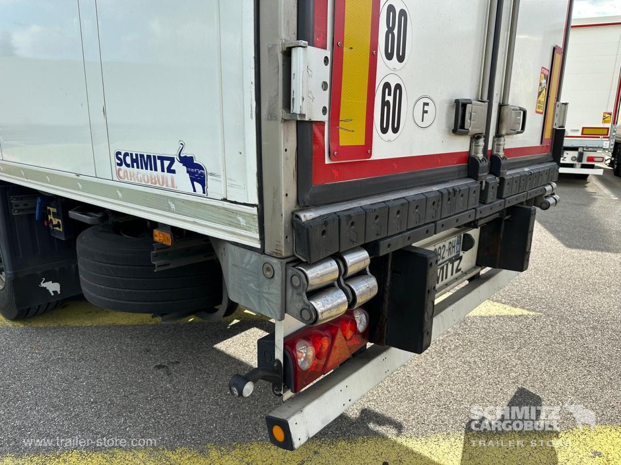 SCHMITZ Reefer Standard - نصف مقطورة ثابتة الحرارة: صورة 3 SCHMITZ Reefer Standard - نصف مقطورة ثابتة الحرارة: صورة 3