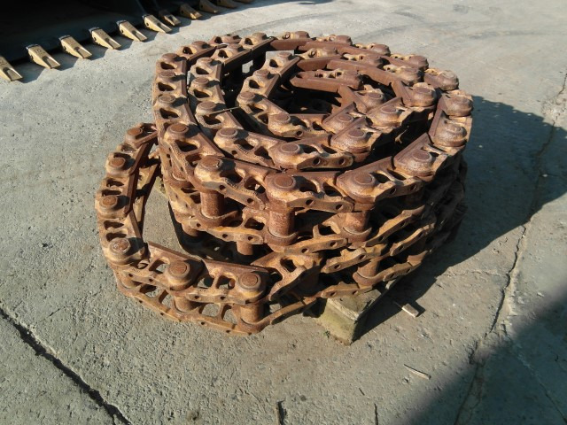 Berco - جنزير حديدي - آلات الإنشاء: صورة 3 Berco - جنزير حديدي - آلات الإنشاء: صورة 3