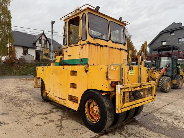 Hamm GRW 15 - رَصَّاص بعجلات مطاطية: صورة 4 Hamm GRW 15 - رَصَّاص بعجلات مطاطية: صورة 4