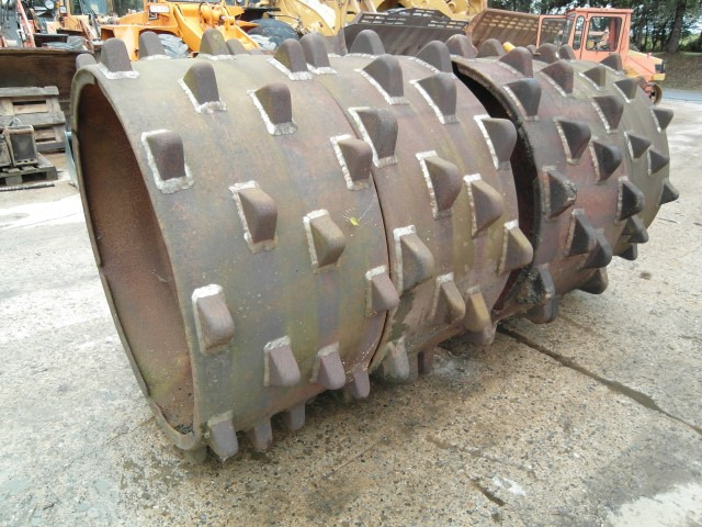 Hanomag 44 C + 55 C - إطارات - آلات الإنشاء: صورة 1 Hanomag 44 C + 55 C - إطارات - آلات الإنشاء: صورة 1