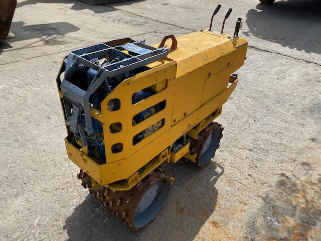 Rammax RW 700 - بكرة أسطوانية صغيرة: صورة 1 Rammax RW 700 - بكرة أسطوانية صغيرة: صورة 1