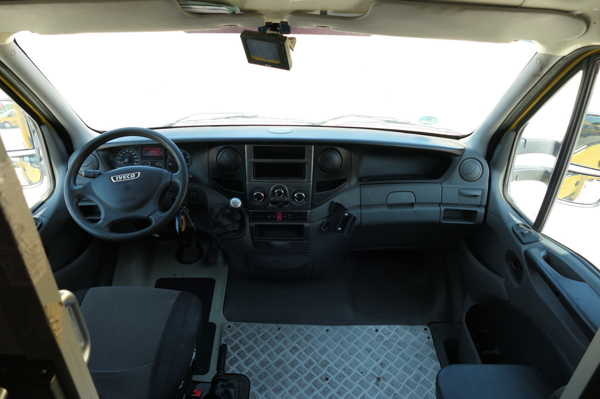 شاحنة بصندوق مغلق IVECO Daily 35 S11 C30C AUTOMATIK KAMERA MAXI Regale L: صورة 6 شاحنة بصندوق مغلق IVECO Daily 35 S11 C30C AUTOMATIK KAMERA MAXI Regale L: صورة 6