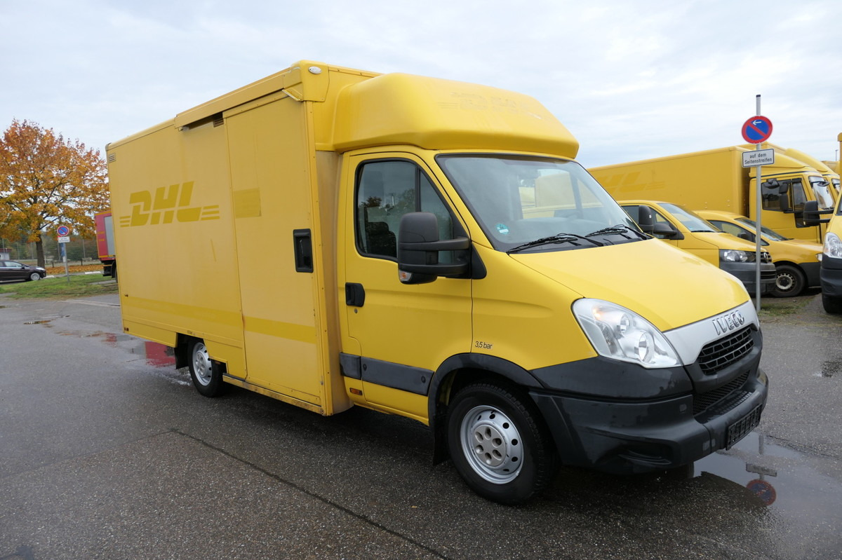 IVECO Daily 35 S11 C30C AUTOMATIK KAMERA Regale LUFT D - شاحنة بصندوق مغلق: صورة 2 IVECO Daily 35 S11 C30C AUTOMATIK KAMERA Regale LUFT D - شاحنة بصندوق مغلق: صورة 2