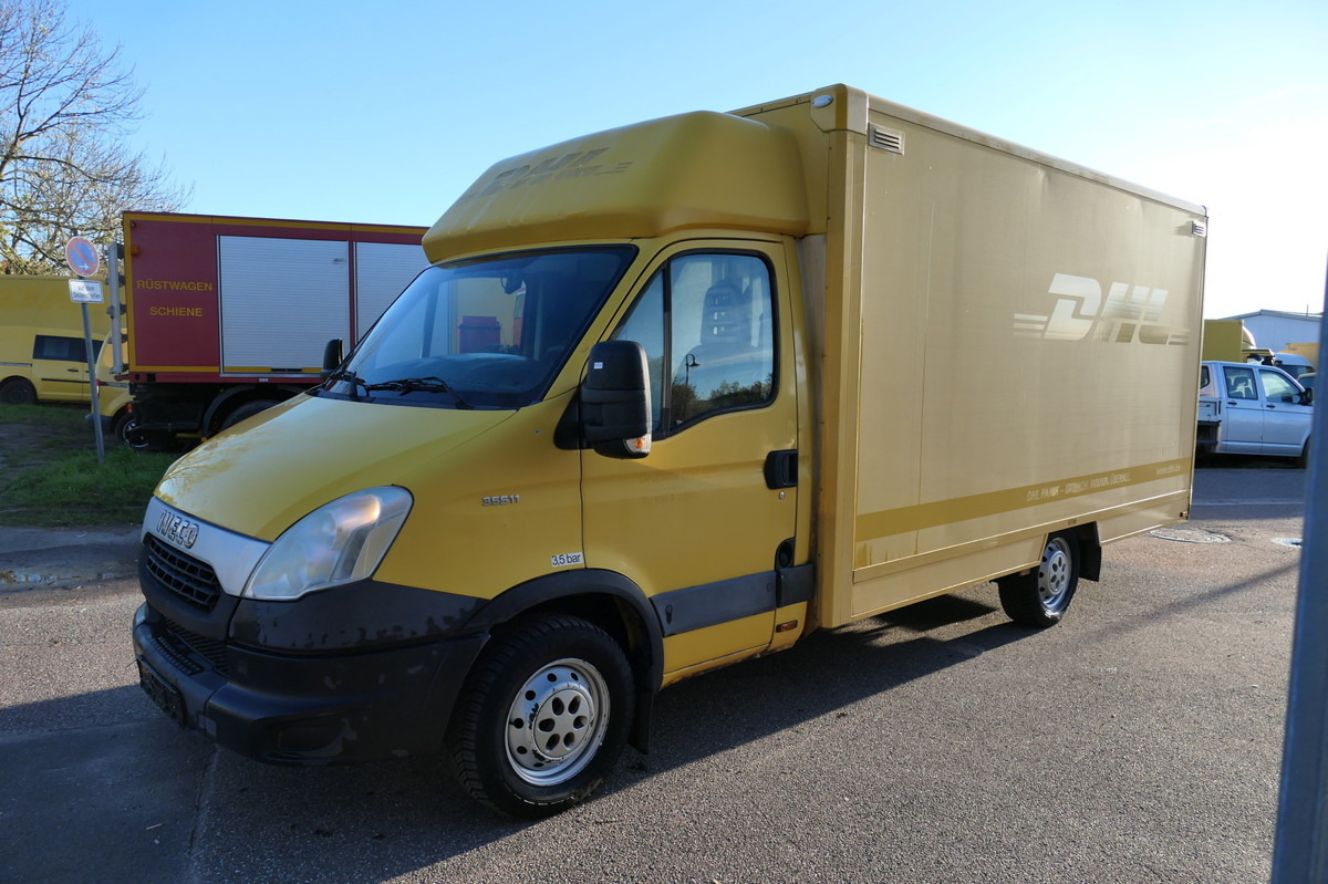 IVECO Daily 35 S11 C30C AUTOMATIK KAMERA Regale LUFT D - شاحنة بصندوق مغلق: صورة 2 IVECO Daily 35 S11 C30C AUTOMATIK KAMERA Regale LUFT D - شاحنة بصندوق مغلق: صورة 2