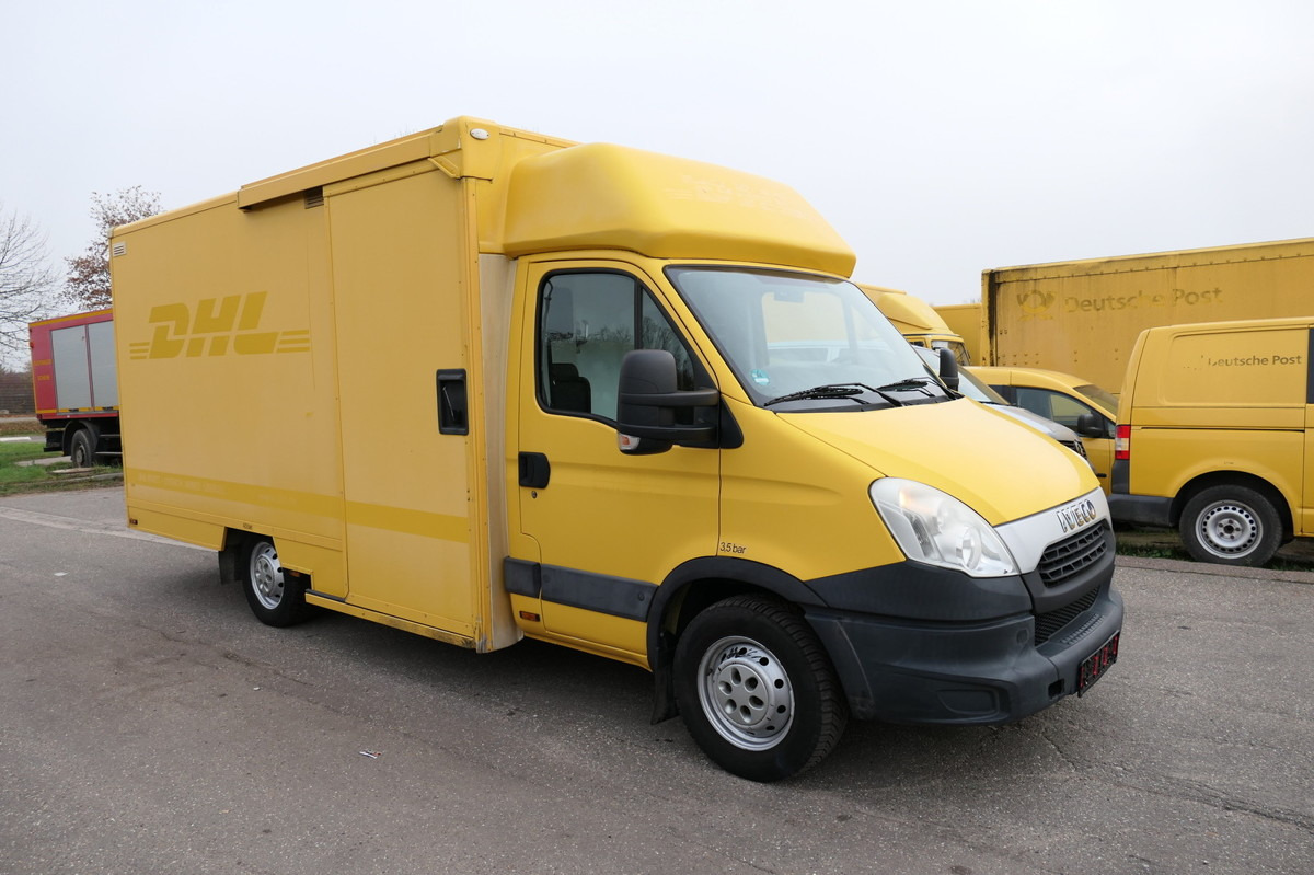 IVECO Daily 35 S11 C30C AUTOMATIK KAMERA Regale LUFT D - شاحنة بصندوق مغلق: صورة 2 IVECO Daily 35 S11 C30C AUTOMATIK KAMERA Regale LUFT D - شاحنة بصندوق مغلق: صورة 2