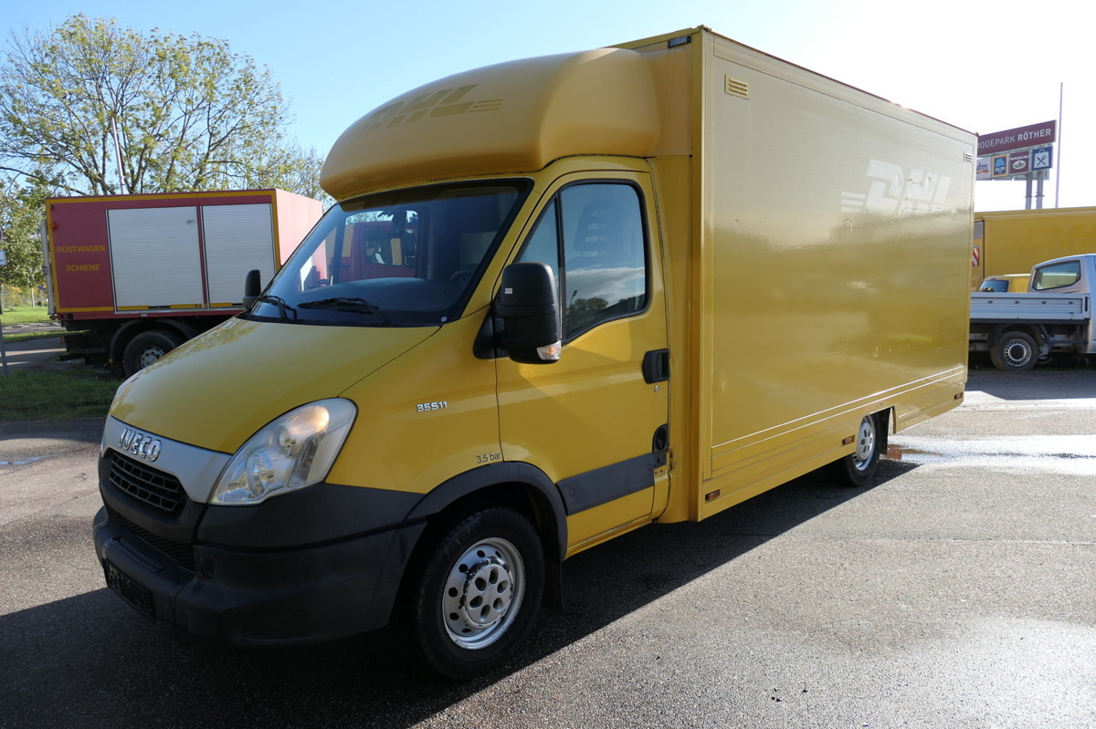 IVECO Daily 35 S11 C30C AUTOMATIK KAMERA Regale LUFT D - شاحنة بصندوق مغلق: صورة 2 IVECO Daily 35 S11 C30C AUTOMATIK KAMERA Regale LUFT D - شاحنة بصندوق مغلق: صورة 2