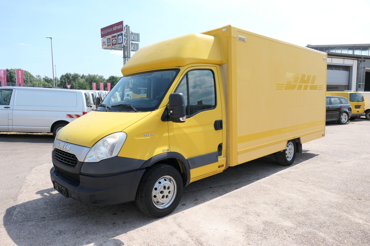 IVECO Daily 35 S11 C30C AUTOMATIK KAMERA Regale LUFT D - شاحنة بصندوق مغلق: صورة 1 IVECO Daily 35 S11 C30C AUTOMATIK KAMERA Regale LUFT D - شاحنة بصندوق مغلق: صورة 1