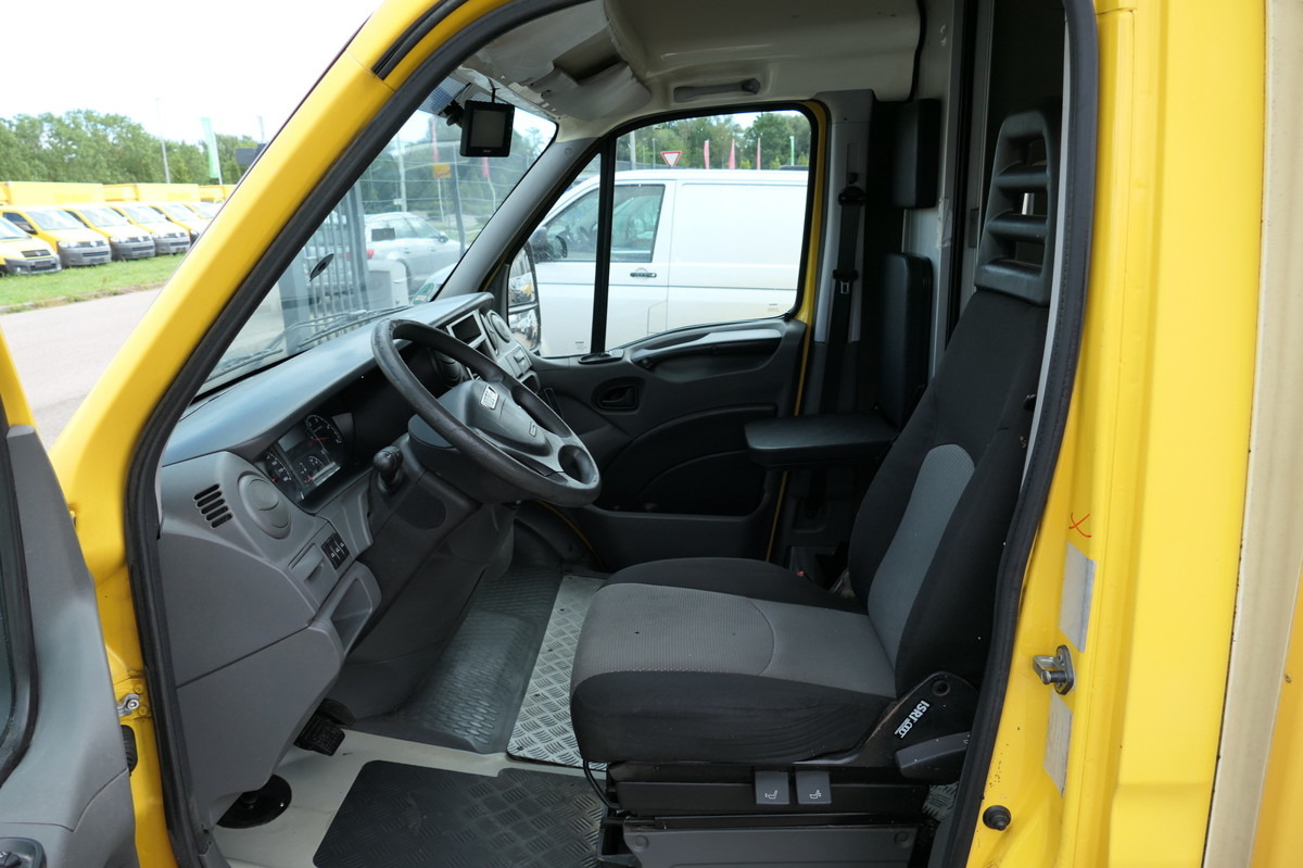 شاحنة بصندوق مغلق IVECO Daily 35 S11 C30C AUTOMATIK KAMERA Regale LUFT D: صورة 9 شاحنة بصندوق مغلق IVECO Daily 35 S11 C30C AUTOMATIK KAMERA Regale LUFT D: صورة 9