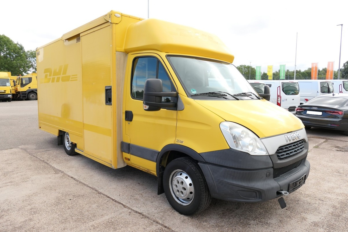 IVECO Daily 35 S11 C30C AUTOMATIK Regale LUFT - EURO 5 - شاحنة بصندوق مغلق: صورة 2 IVECO Daily 35 S11 C30C AUTOMATIK Regale LUFT - EURO 5 - شاحنة بصندوق مغلق: صورة 2