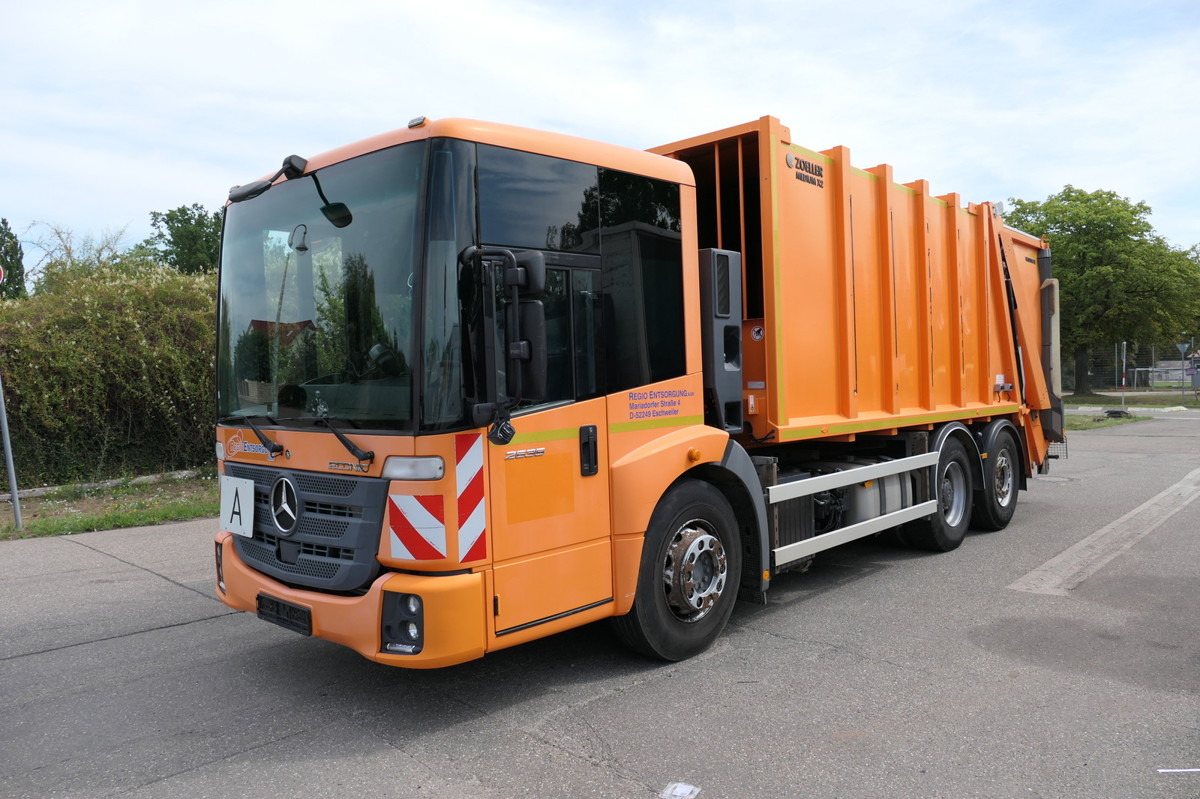 MERCEDES-BENZ 2635 NGE-L62N Econic Aufbau Zöller Medium - شاحنة قمامة: صورة 1 MERCEDES-BENZ 2635 NGE-L62N Econic Aufbau Zöller Medium - شاحنة قمامة: صورة 1