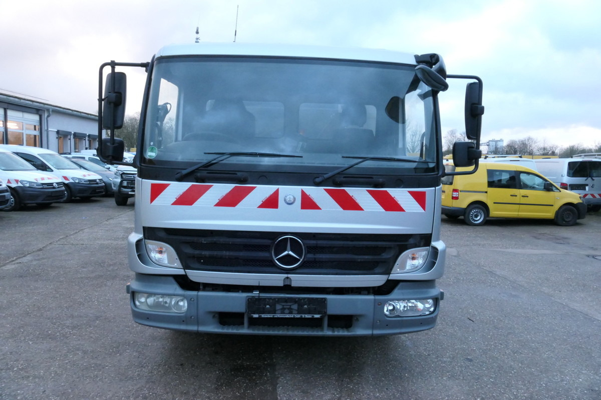 MERCEDES-BENZ Atego 1018 Rechtslenker Schmidt SK 500 R Rückfah - سياره كنس شوارع: صورة 2 MERCEDES-BENZ Atego 1018 Rechtslenker Schmidt SK 500 R Rückfah - سياره كنس شوارع: صورة 2