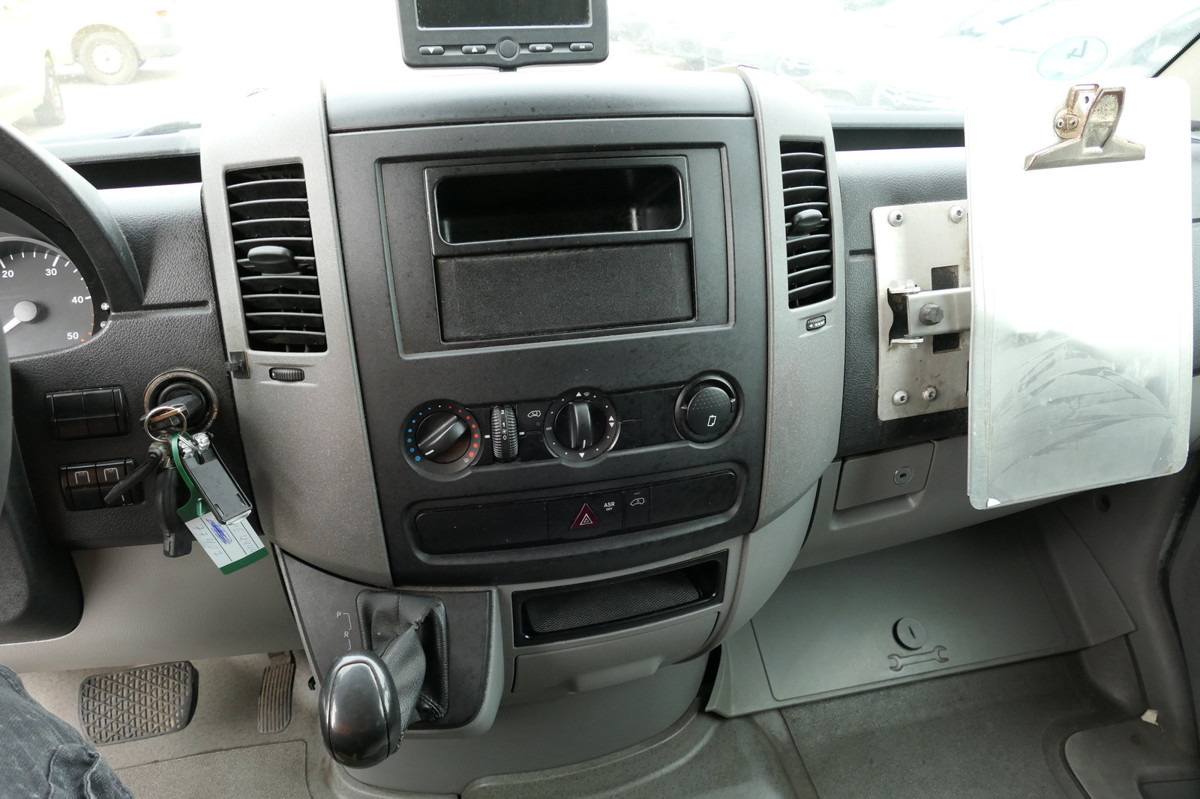 شاحنة بصندوق مغلق MERCEDES-BENZ SPRINTER 310 CDI MAXI EURO-5 KOFFER REGALE KAMER: صورة 8