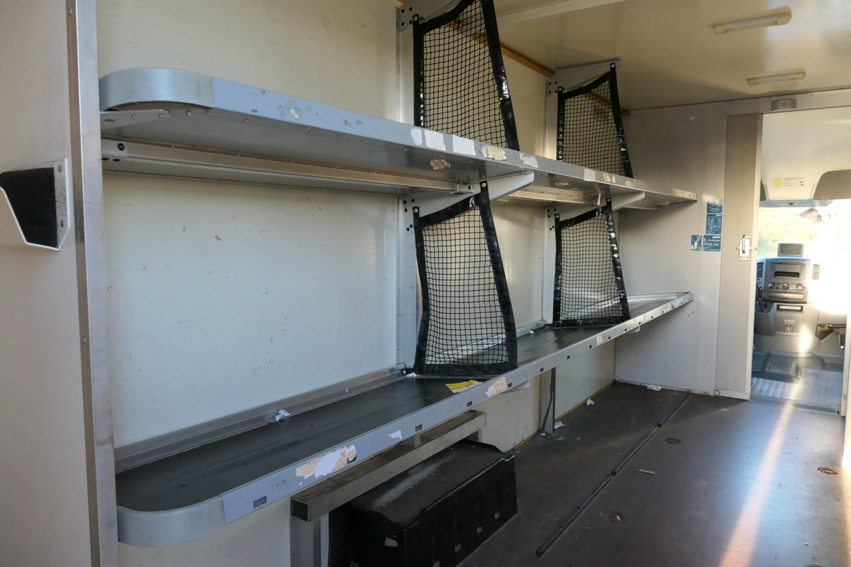 MERCEDES-BENZ SPRINTER 310 CDI MAXI EURO-5 KOFFER REGALE KAMER - شاحنة بصندوق مغلق: صورة 5 MERCEDES-BENZ SPRINTER 310 CDI MAXI EURO-5 KOFFER REGALE KAMER - شاحنة بصندوق مغلق: صورة 5
