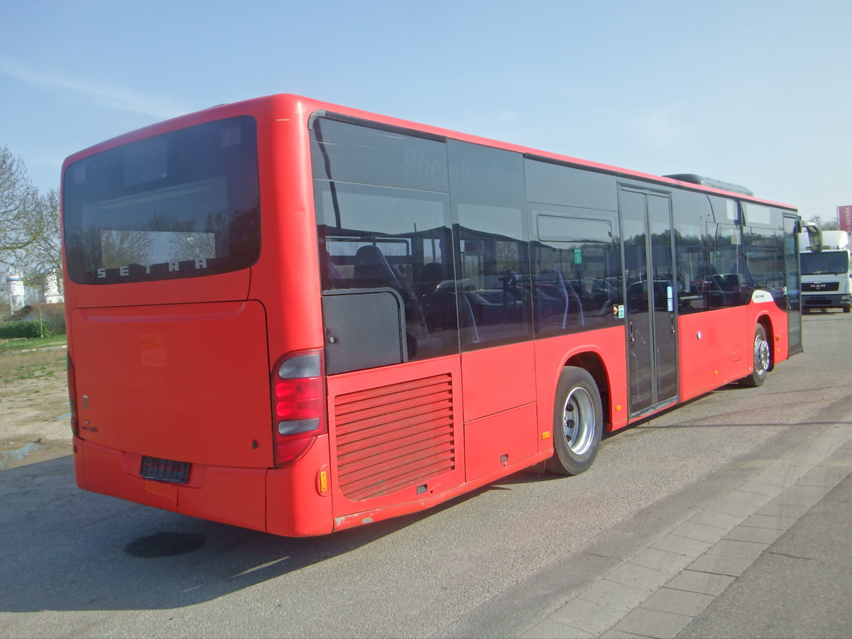 SETRA S415 NF - EEV1 EURO 5 STANDHEIZUNG - حافلة المدينة: صورة 4 SETRA S415 NF - EEV1 EURO 5 STANDHEIZUNG - حافلة المدينة: صورة 4
