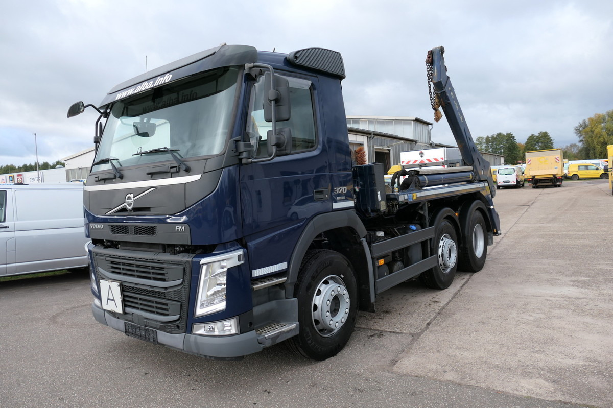 VOLVO FM 62 PR Meiller Klima Lenkachse - شاحنة قلاب: صورة 2 VOLVO FM 62 PR Meiller Klima Lenkachse - شاحنة قلاب: صورة 2