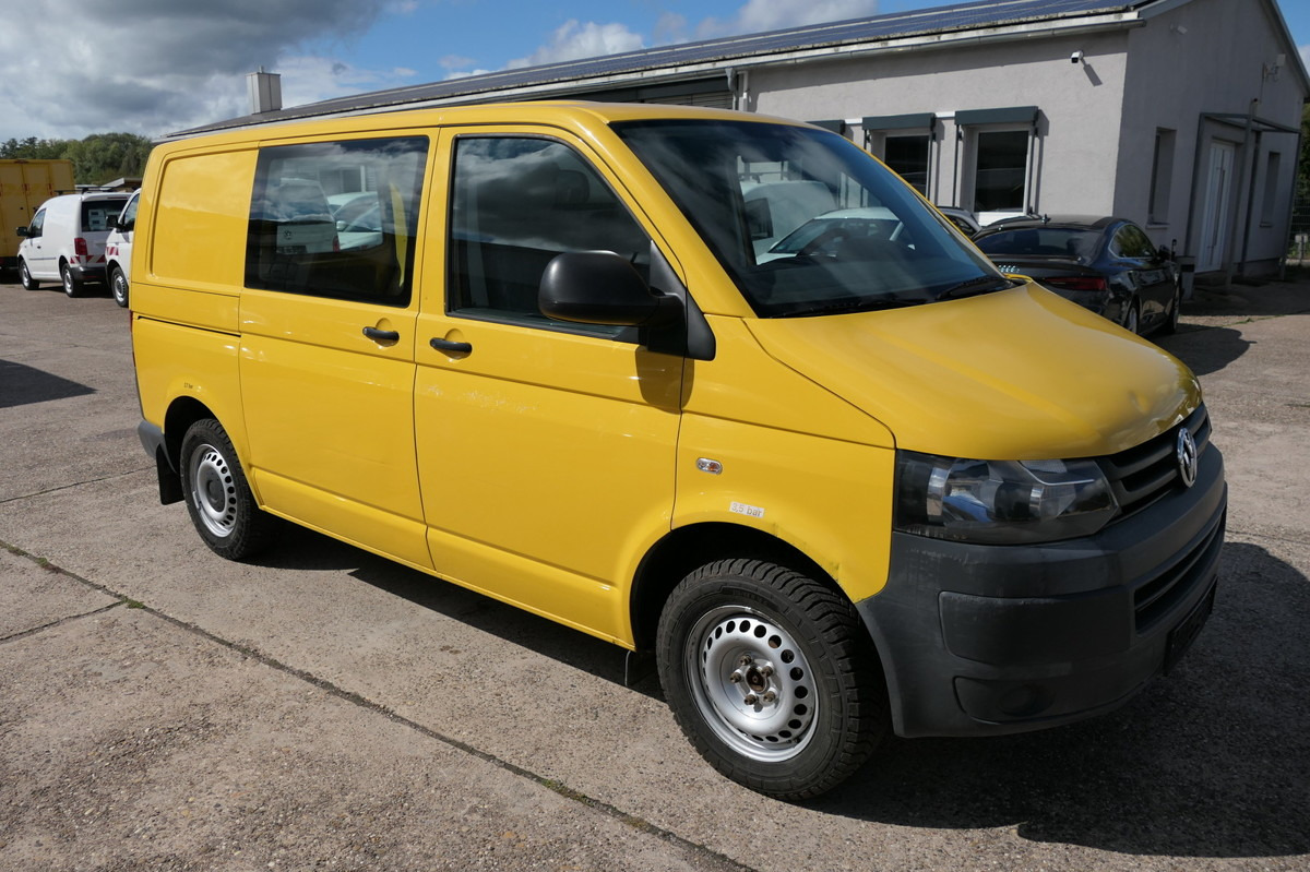 VW T5 Transporter 2.0 TDI 2-Sitzer PARKTRONIK EURO5 - فان المدمجة: صورة 2 VW T5 Transporter 2.0 TDI 2-Sitzer PARKTRONIK EURO5 - فان المدمجة: صورة 2