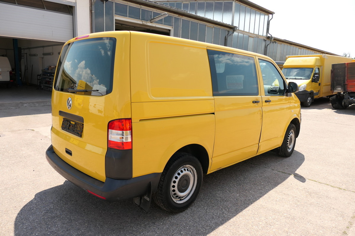 VW T5 Transporter 2.0 TDI EURO-5 CoC 2xSCHIEBETÜR P - فان المدمجة: صورة 4 VW T5 Transporter 2.0 TDI EURO-5 CoC 2xSCHIEBETÜR P - فان المدمجة: صورة 4