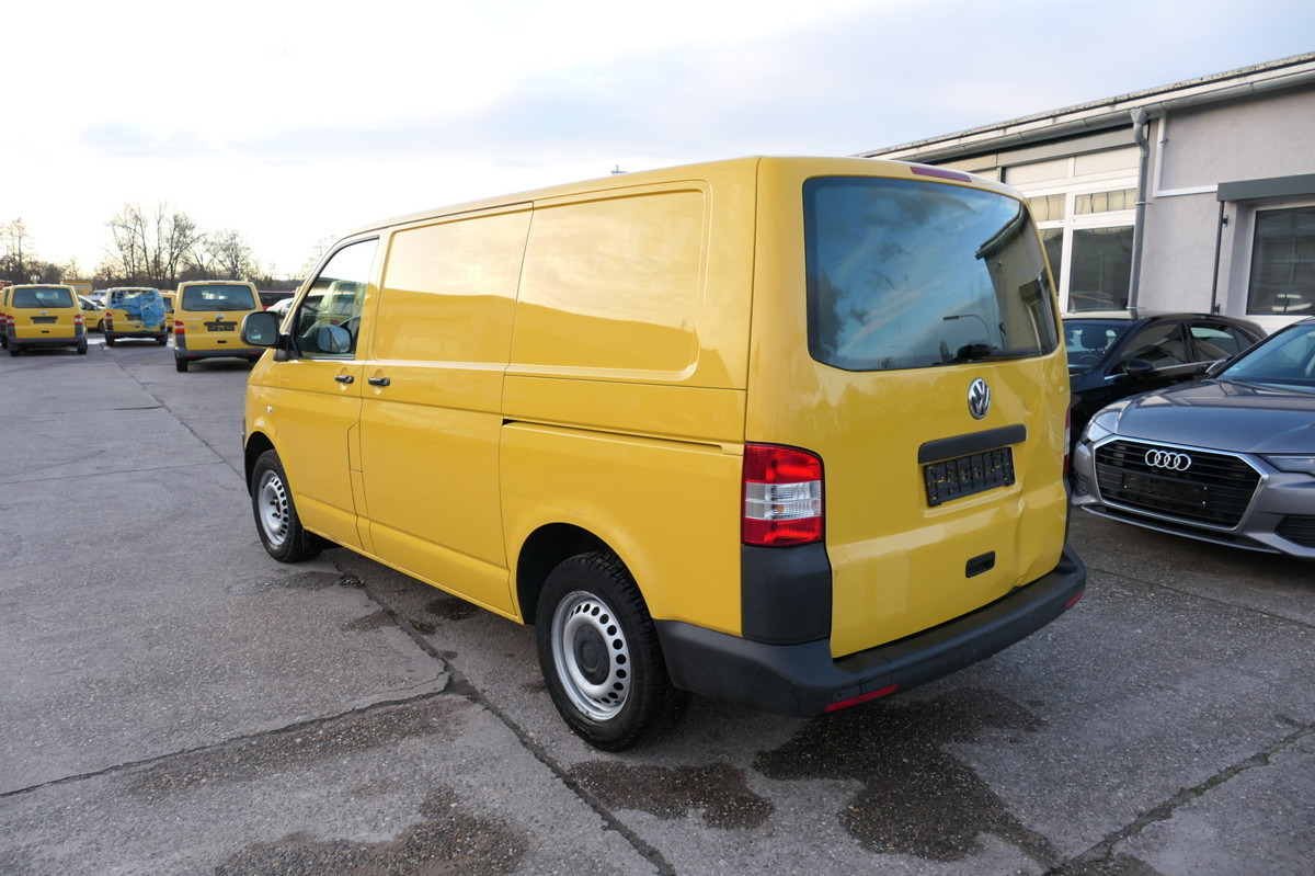 VW T5 Transporter 2.0 TDI EURO-5 CoC PARKTRONIK - فان المدمجة: صورة 5 VW T5 Transporter 2.0 TDI EURO-5 CoC PARKTRONIK - فان المدمجة: صورة 5