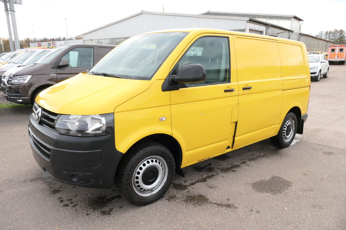 VW T5 Transporter 2.0 TDI EURO-5 CoC PARKTRONIK - فان المدمجة: صورة 2 VW T5 Transporter 2.0 TDI EURO-5 CoC PARKTRONIK - فان المدمجة: صورة 2