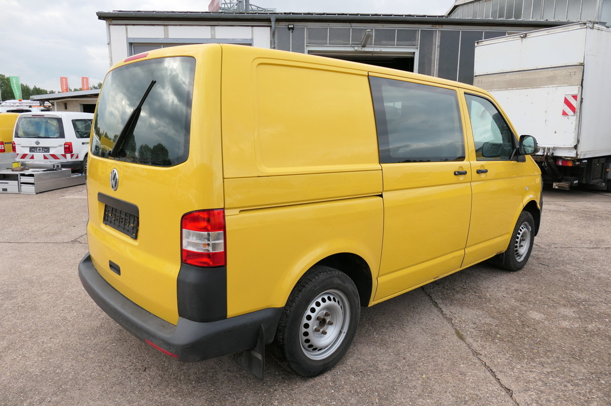 VW T5 Transporter 2.0 TDI EURO-5 CoC PARKTRONIK - فان المدمجة: صورة 4 VW T5 Transporter 2.0 TDI EURO-5 CoC PARKTRONIK - فان المدمجة: صورة 4