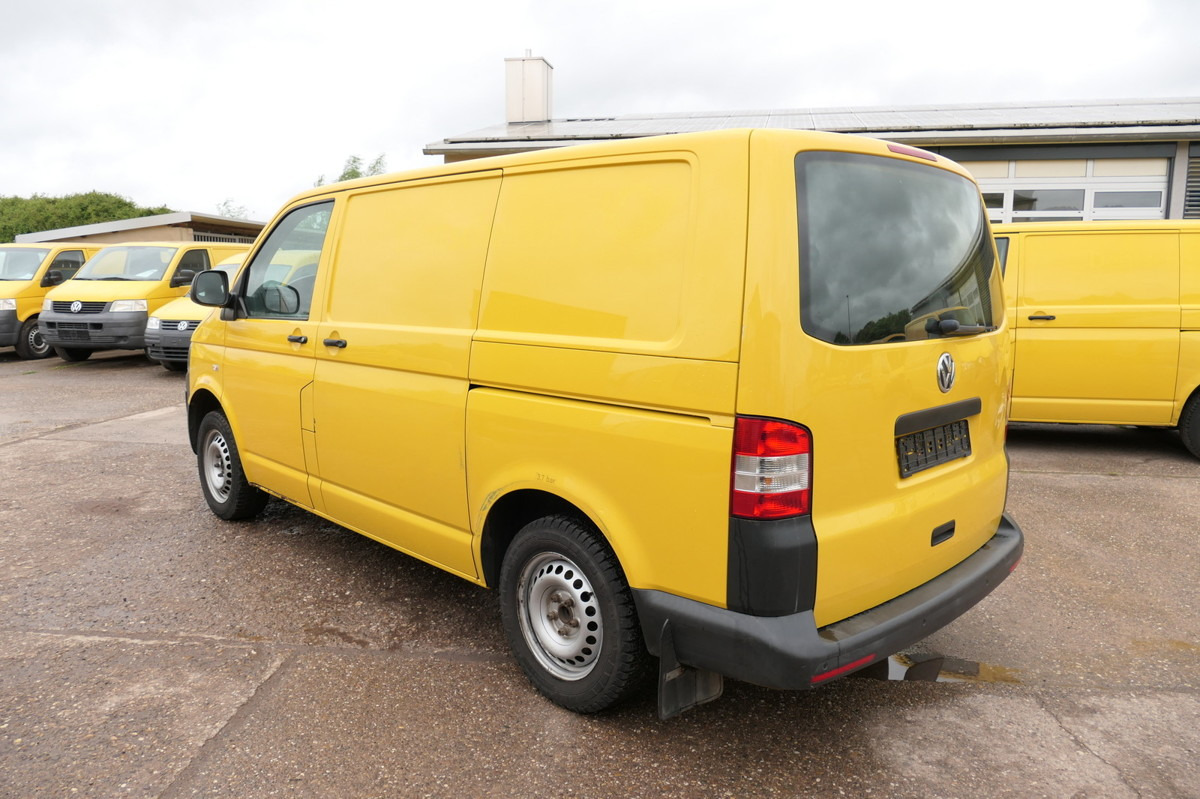 VW T5 Transporter 2.0 TDI EURO-5 CoC PARKTRONIK - فان المدمجة: صورة 4 VW T5 Transporter 2.0 TDI EURO-5 CoC PARKTRONIK - فان المدمجة: صورة 4