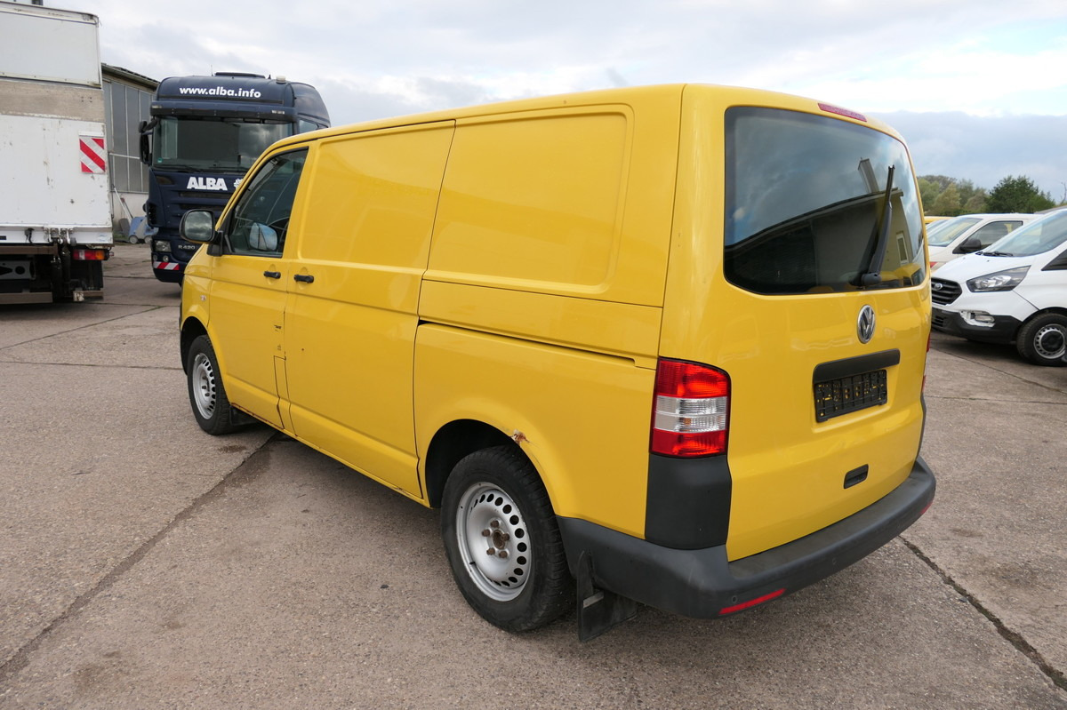 VW T5 Transporter 2.0 TDI EURO-5 CoC PARKTRONIK - فان المدمجة: صورة 5 VW T5 Transporter 2.0 TDI EURO-5 CoC PARKTRONIK - فان المدمجة: صورة 5