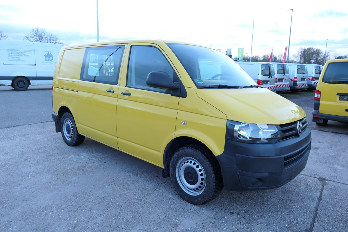 VW T5 Transporter 2.0 TDI EURO-5 CoC PARKTRONIK - فان المدمجة: صورة 2 VW T5 Transporter 2.0 TDI EURO-5 CoC PARKTRONIK - فان المدمجة: صورة 2