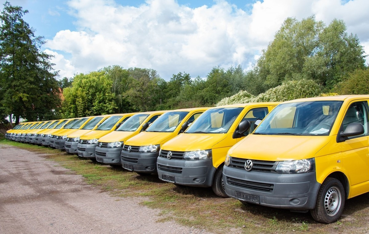VW T5 Transporter 2.0 TDI PARKTRONIK EURO-5 2xSCHIE - فان المدمجة: صورة 1 VW T5 Transporter 2.0 TDI PARKTRONIK EURO-5 2xSCHIE - فان المدمجة: صورة 1