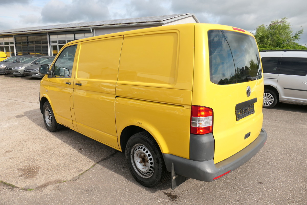 VW T5 Transporter 2.0 TDI PARKTRONIK EURO-5 2xSCHIE - فان المدمجة: صورة 5 VW T5 Transporter 2.0 TDI PARKTRONIK EURO-5 2xSCHIE - فان المدمجة: صورة 5