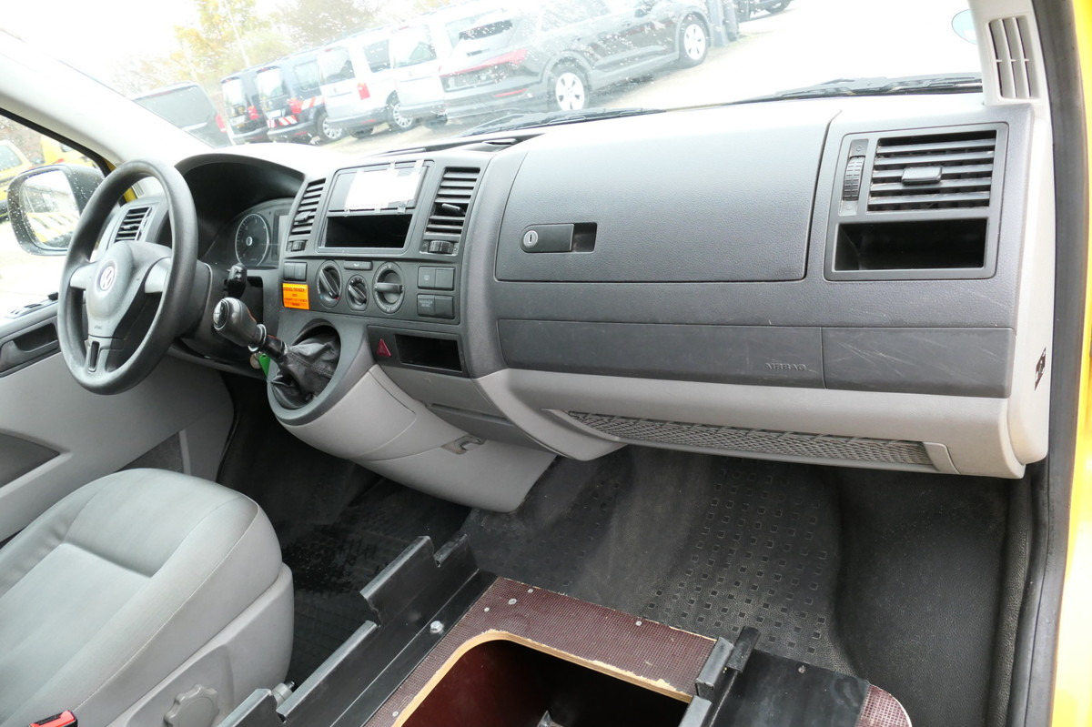 فان المدمجة VW T5 Transporter 2.0 TDI PARKTRONIK EURO-5 2xSCHIE: صورة 8 فان المدمجة VW T5 Transporter 2.0 TDI PARKTRONIK EURO-5 2xSCHIE: صورة 8