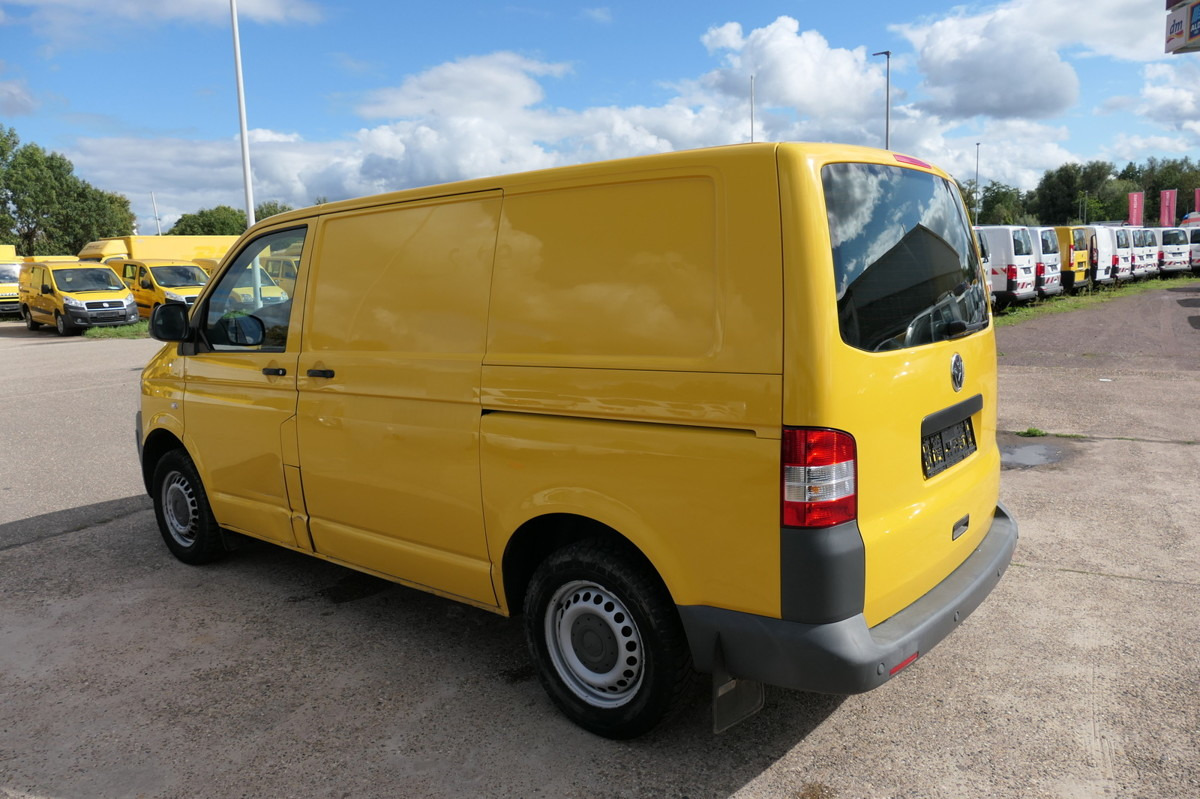 VW T5 Transporter 2.0 TDI PARKTRONIK EURO-5 2xSCHIE - فان المدمجة: صورة 4 VW T5 Transporter 2.0 TDI PARKTRONIK EURO-5 2xSCHIE - فان المدمجة: صورة 4