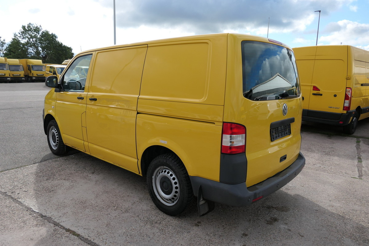 VW T5 Transporter 2.0 TDI PARKTRONIK EURO-5 2xSCHIE - فان المدمجة: صورة 4 VW T5 Transporter 2.0 TDI PARKTRONIK EURO-5 2xSCHIE - فان المدمجة: صورة 4