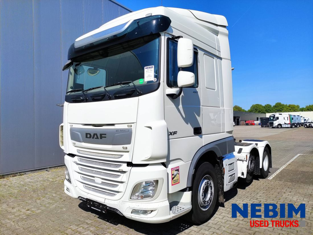 DAF XF 450 6x2 Spacecab - 442.094km - مقطورة السحب: صورة 1 DAF XF 450 6x2 Spacecab - 442.094km - مقطورة السحب: صورة 1