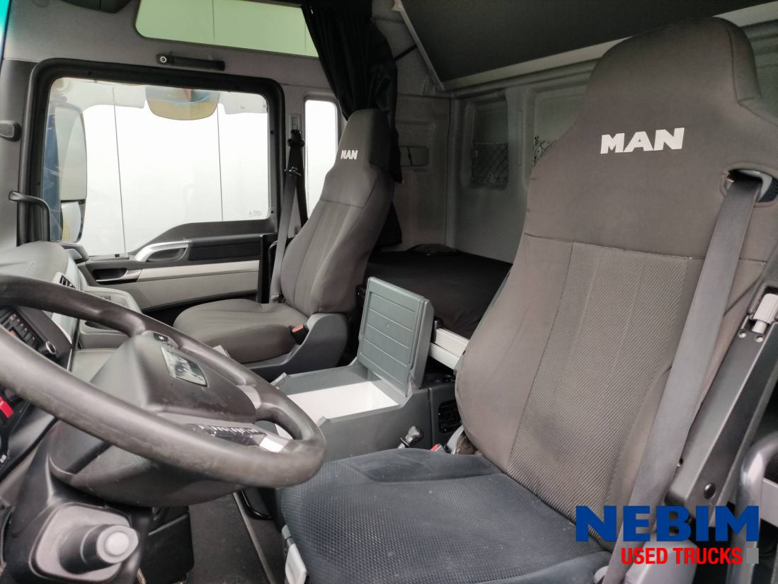 MAN TGX 26.440 XXL 6x2 - Poultry Transport - Chicken Transport - شاحنة ذات ستائر جانبية: صورة 3 MAN TGX 26.440 XXL 6x2 - Poultry Transport - Chicken Transport - شاحنة ذات ستائر جانبية: صورة 3