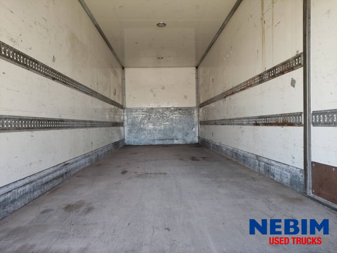 Volvo FL 240 500.388km - شاحنة صندوقية: صورة 3 Volvo FL 240 500.388km - شاحنة صندوقية: صورة 3