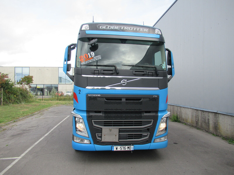 Volvo FH 500 - مقطورة السحب: صورة 3 Volvo FH 500 - مقطورة السحب: صورة 3